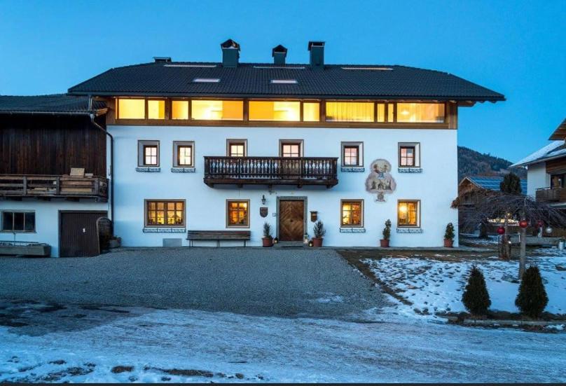 Ban Hilba Apartment Falzes Exterior photo